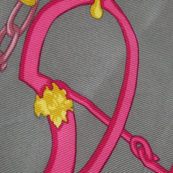 GUCCI Horsebit scarf silk Women [Used] - Picture 9 of 9